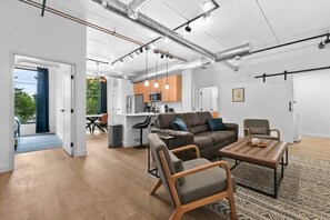 Tv och kontor
