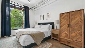 2 bedrooms, iron/ironing board, travel crib, WiFi