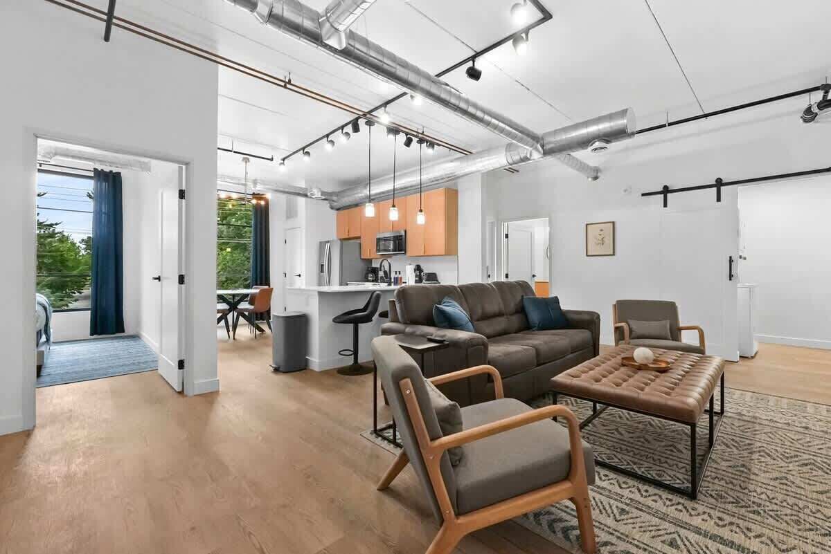 TV, offices