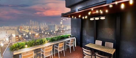 Romantic Villa, 2 Bedrooms, Non Smoking, City View | Egyptian cotton sheets, premium bedding, down duvets, pillow-top beds