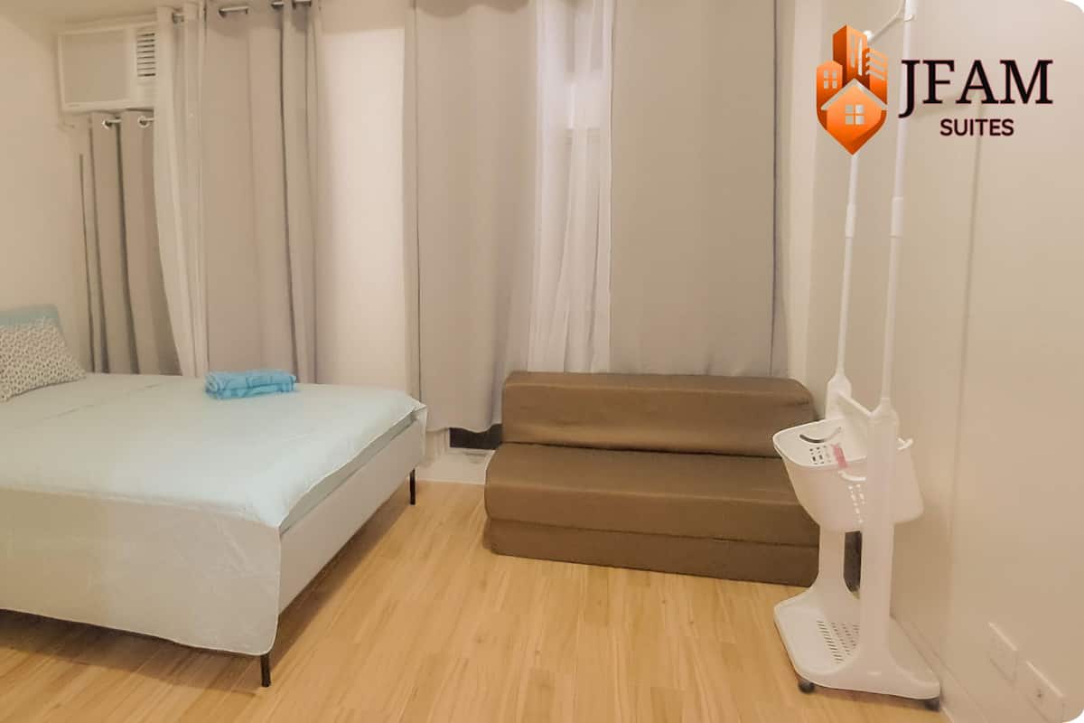 Estudio junior | 1 habitación, cortinas blackout y tabla de planchar con plancha