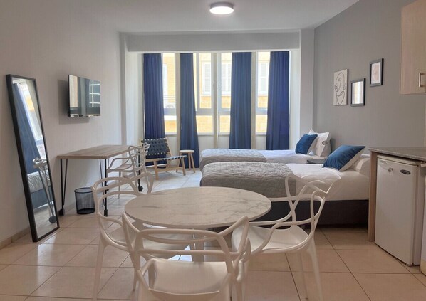 1 bedroom, desk, iron/ironing board, WiFi