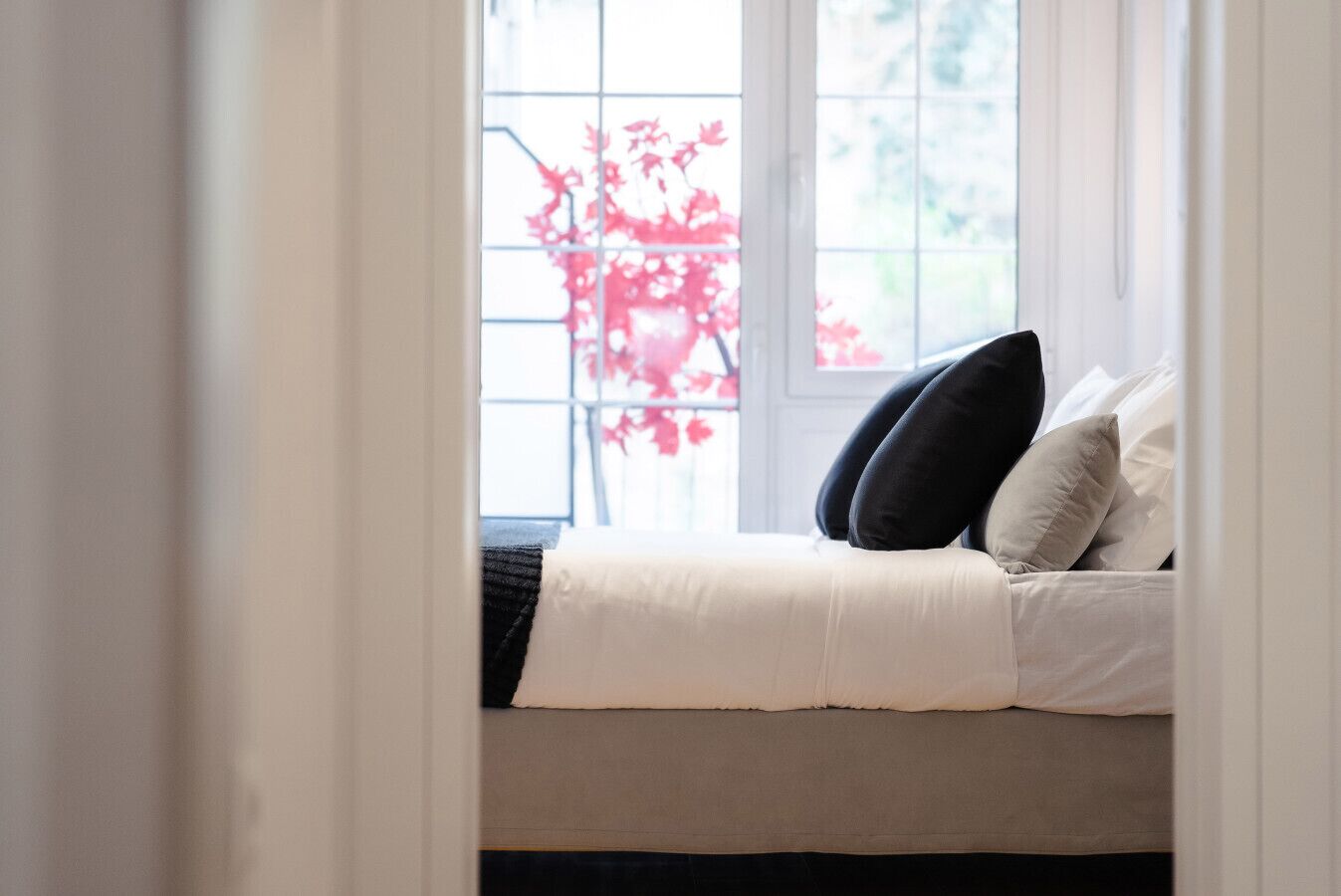 1 dormitorio, tabla de planchar con plancha, wifi y ropa de cama