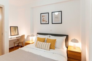 1 Schlafzimmer, Schreibtisch, Bügeleisen/Bügelbrett, WLAN