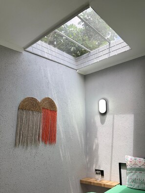 Wi-Fi gratuit, draps fournis