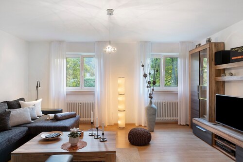 Ferienwohnung Am Dorfbach" mit eigenem Freisitz und Wi-Fi