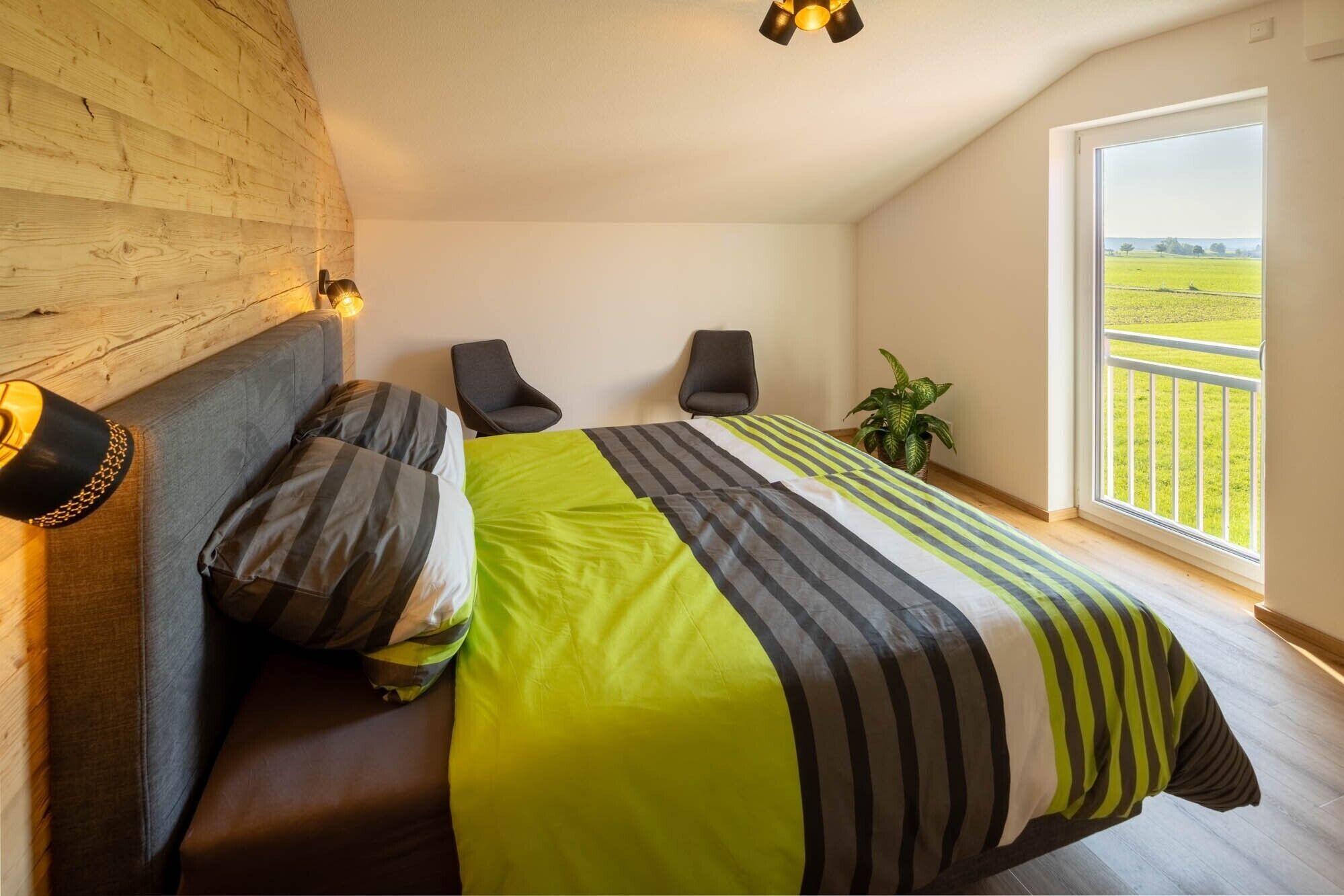 1 chambre, fer et planche à repasser, Wi-Fi gratuit, draps fournis