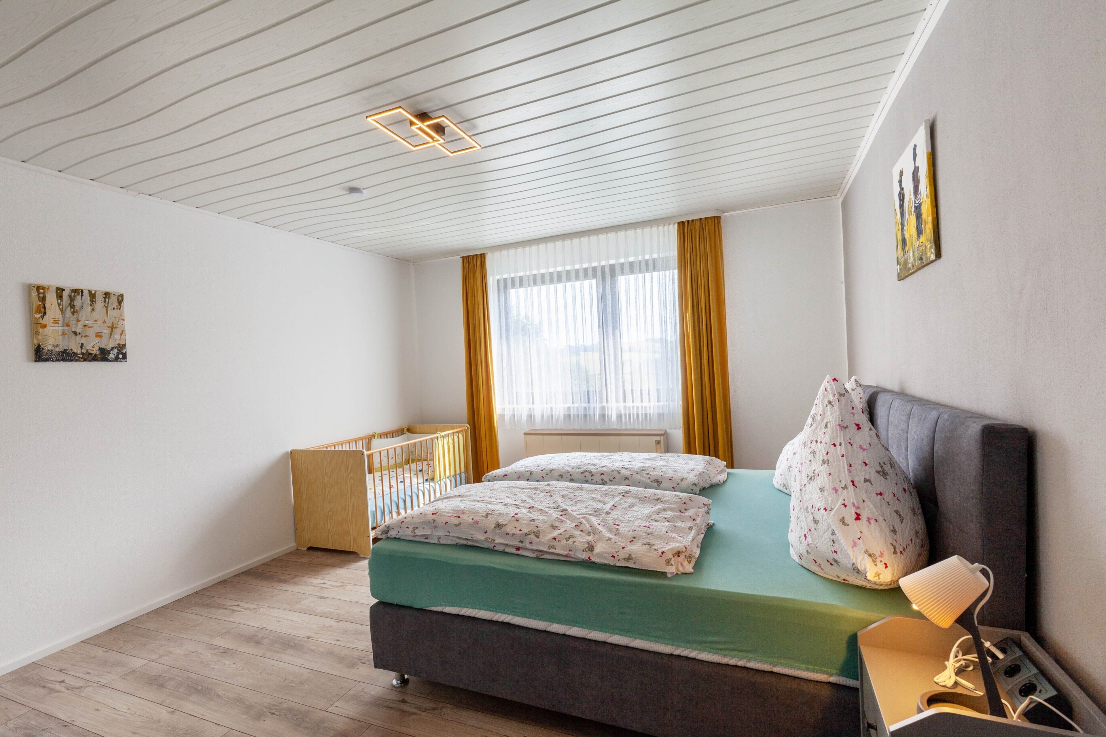 2 habitaciones, wifi gratis, ropa de cama y acceso para silla de ruedas 