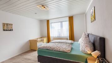 2 habitaciones, wifi gratis, ropa de cama y acceso para silla de ruedas