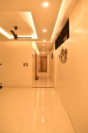 Lobby - HOTEL HARI INTERNATIONAL (Chakradharpur)