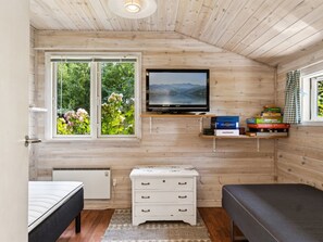 3 bedrooms, WiFi