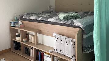 1 chambre, bureau, fer et planche Ă repasser, Wi-Fi