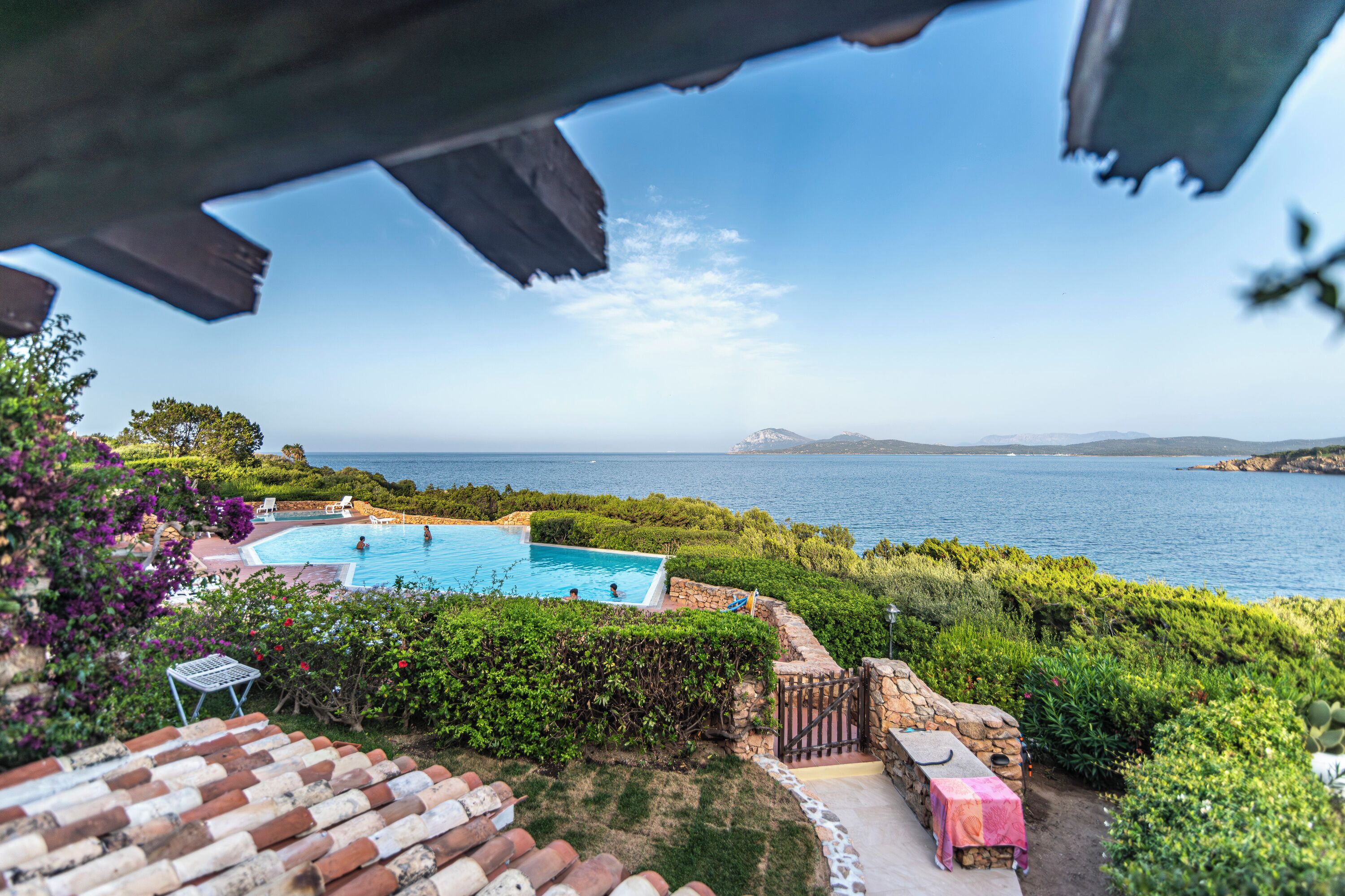 Familienapartment, Mehrere Schlafzimmer, 2 Bäder (Punta Volpe Home With Pool) | Pool | Außenpool (je nach Saison geöffnet)
