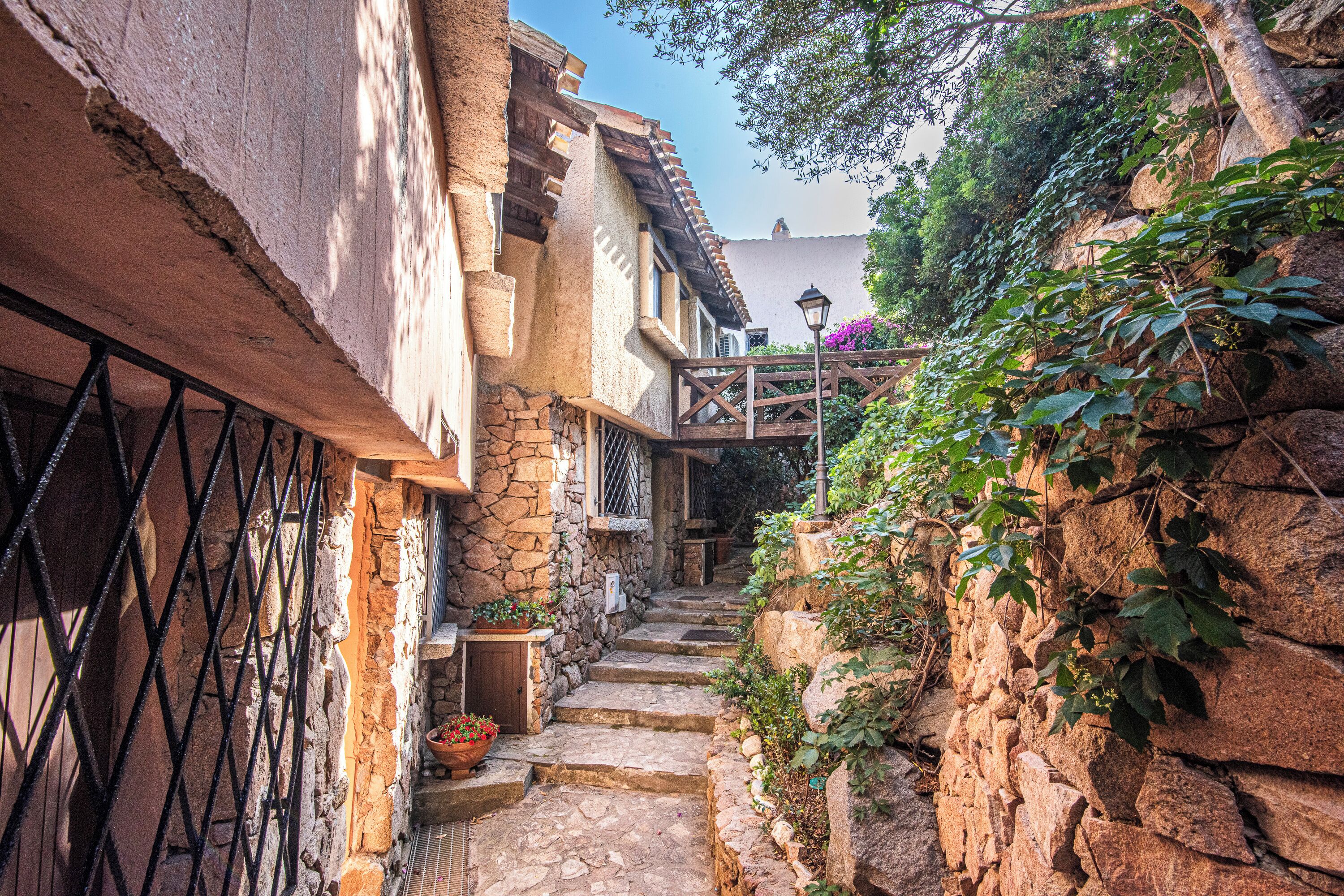 Khuôn viên nơi lưu trú