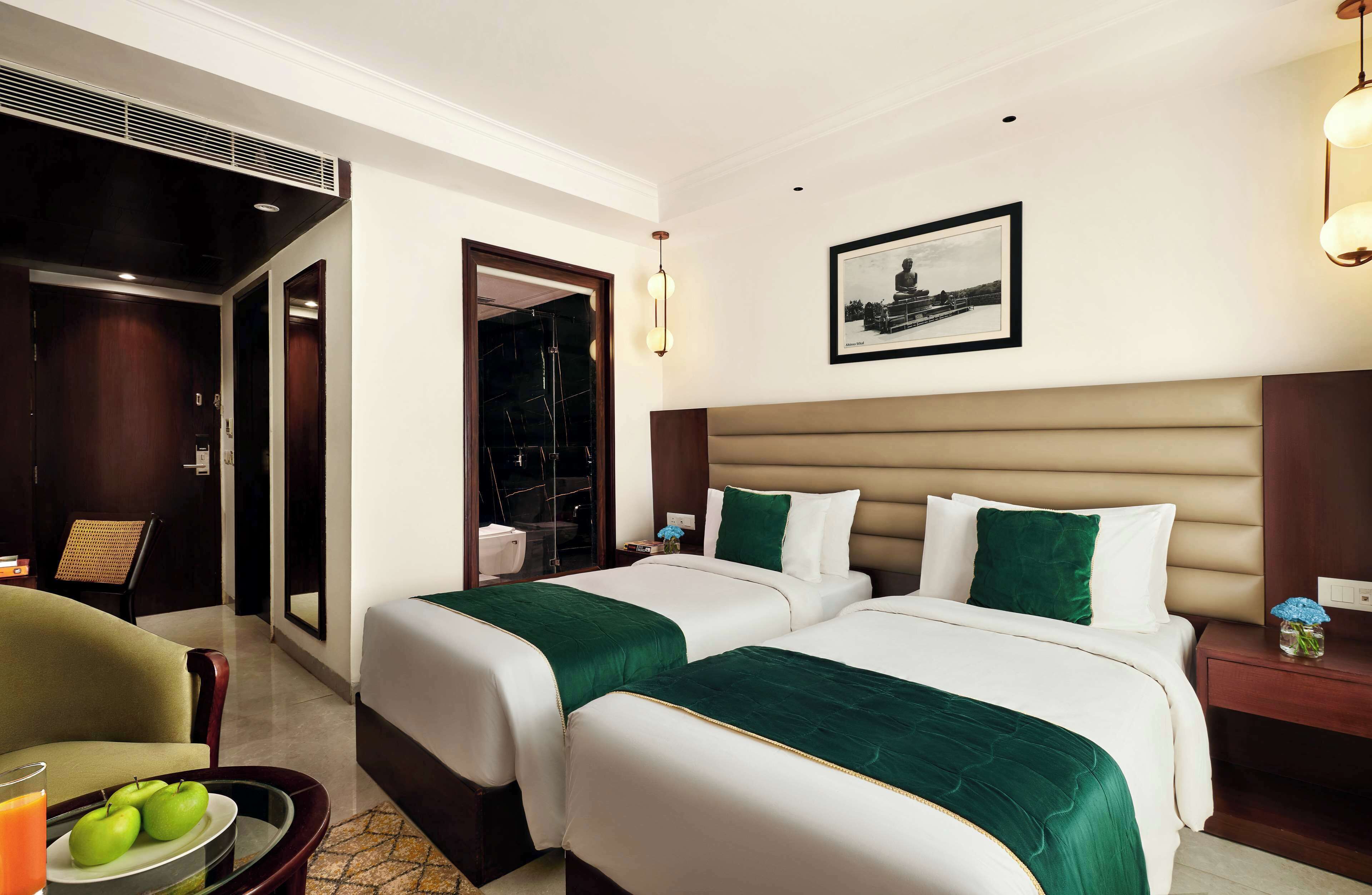 Executive-Zimmer, 1 Doppelbett | Schreibtisch, Bügeleisen/Bügelbrett, kostenloses WLAN, Bettwäsche