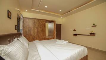 Villa, 4 Bedrooms | 4 bedrooms, free WiFi