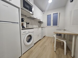 Fridge, microwave, dishwasher, coffee/tea maker