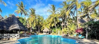 Paradise Haven, Relax, unwind, Enjoy Unlimited Ocean Breeze