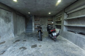 Free self-parking
