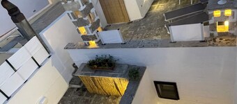 Elegance with exposed stone