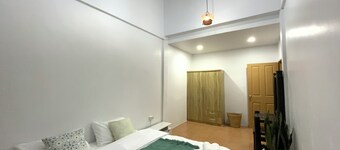 Brown Stairs in the City 94/2 