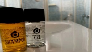 Bathroom - Apartamentos Los Cocoteros (San Bartolomé de Tirajana)
