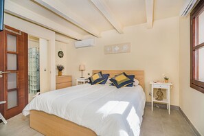 3 habitaciones, tabla de planchar con plancha y wifi gratis