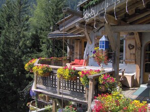 Terrace/patio - Hôtel Les Chalets de Philippe avec Jacuzzis privatifs (Chamonix-Mont-Blanc)