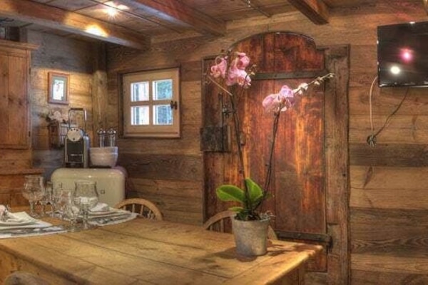 Camera Classic | Wi-Fi gratuito, lenzuola