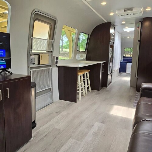 Airstream 34 at Gamble Hollow