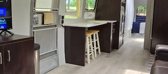 Airstream 34 at Gamble Hollow