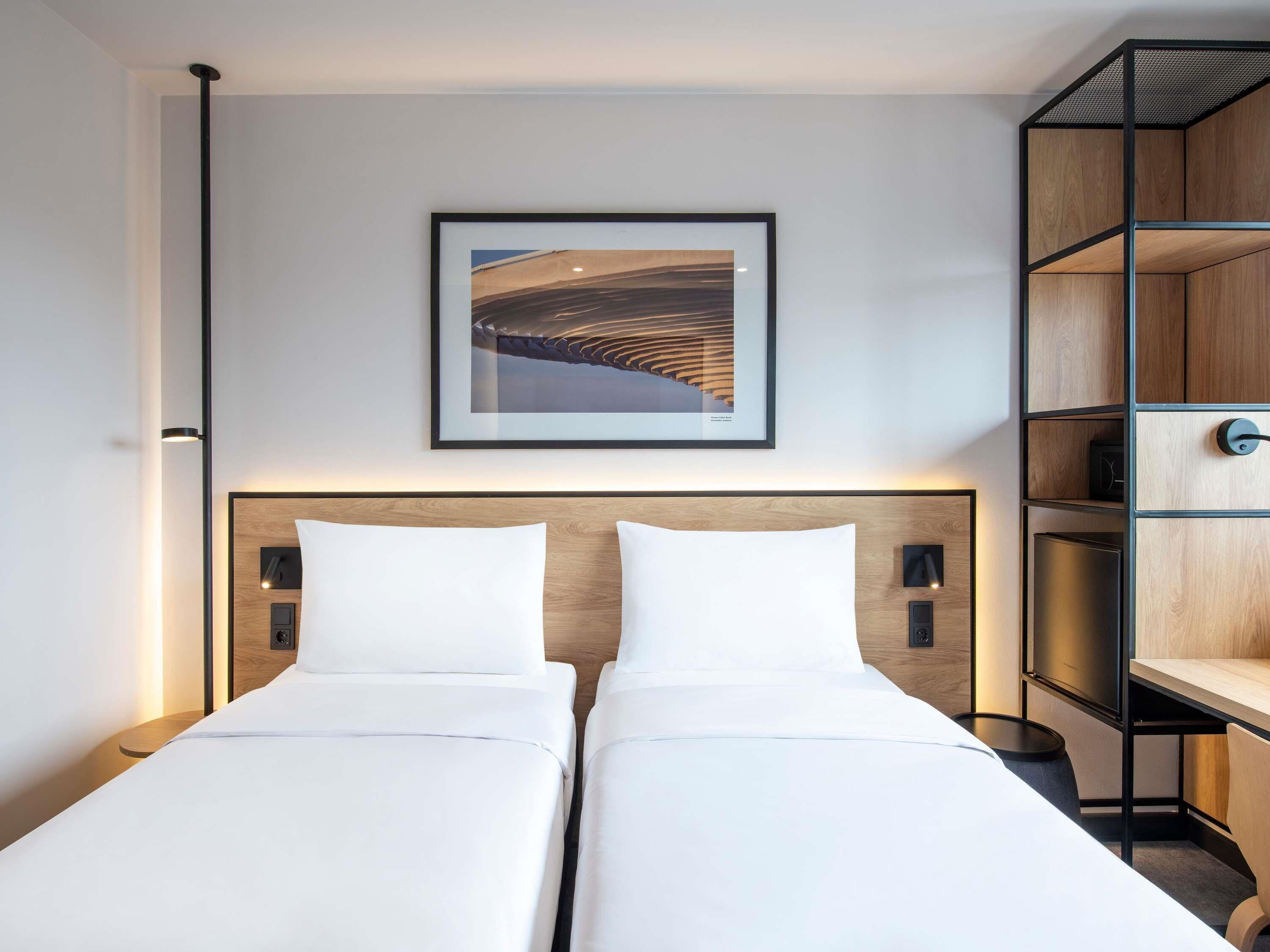 In-room safe, soundproofing, bed sheets