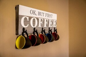 Luokittelematon kuva, 2 kautta 89, painike