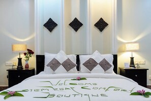 In-room safe, desk, laptop workspace, free WiFi - Siem Reap Comfort Boutique (Siem Reap)