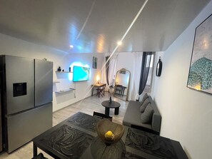 Smart-tv och en stereo