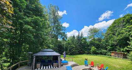 Chic & private pool 1Br + sofa bed walkout apartment jaccuzi spa & gym