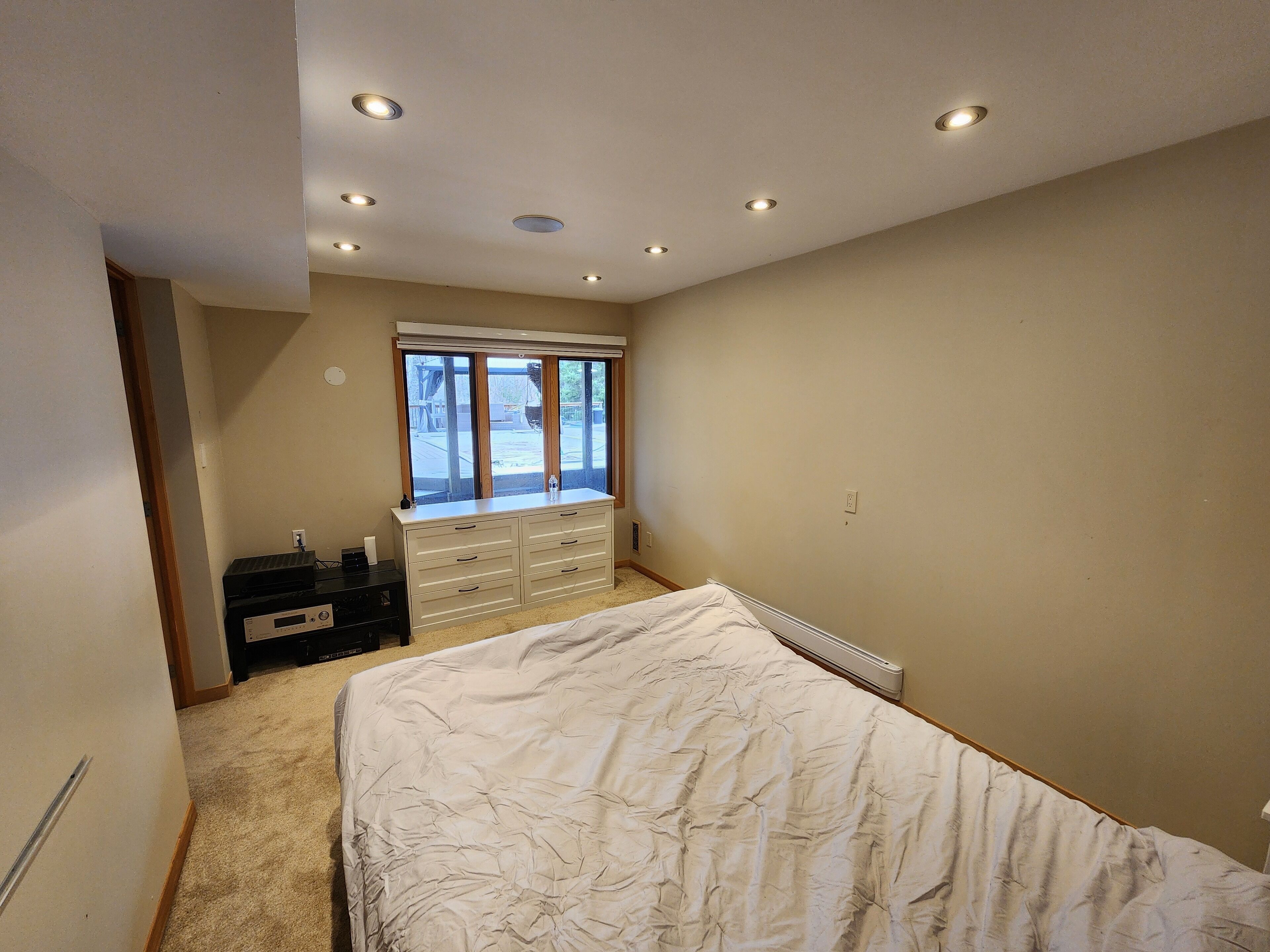 1 chambre, fer et planche à repasser, Wi-Fi, draps fournis