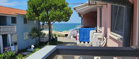 公寓 (Two Bedroom Apartment with Terrace) | 露台