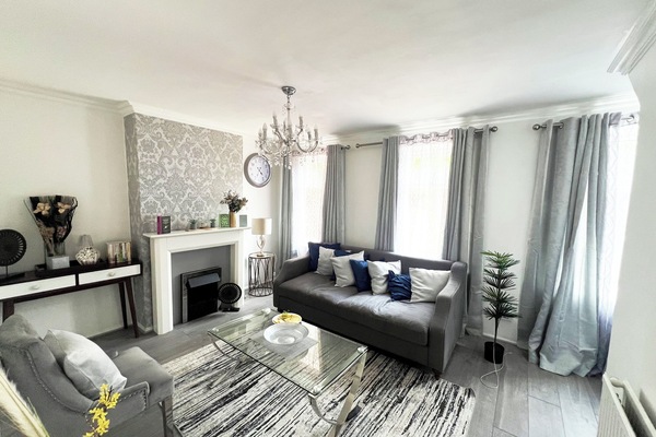 House | Living area | TV