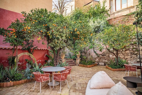 Villa | Terrace/patio. Villa Conrad by Hotel Metropole Taormina
