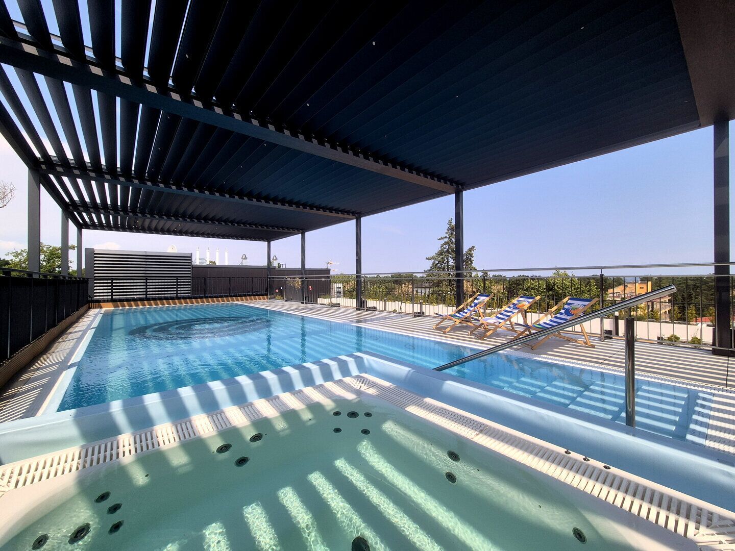 Seasonal outdoor pool