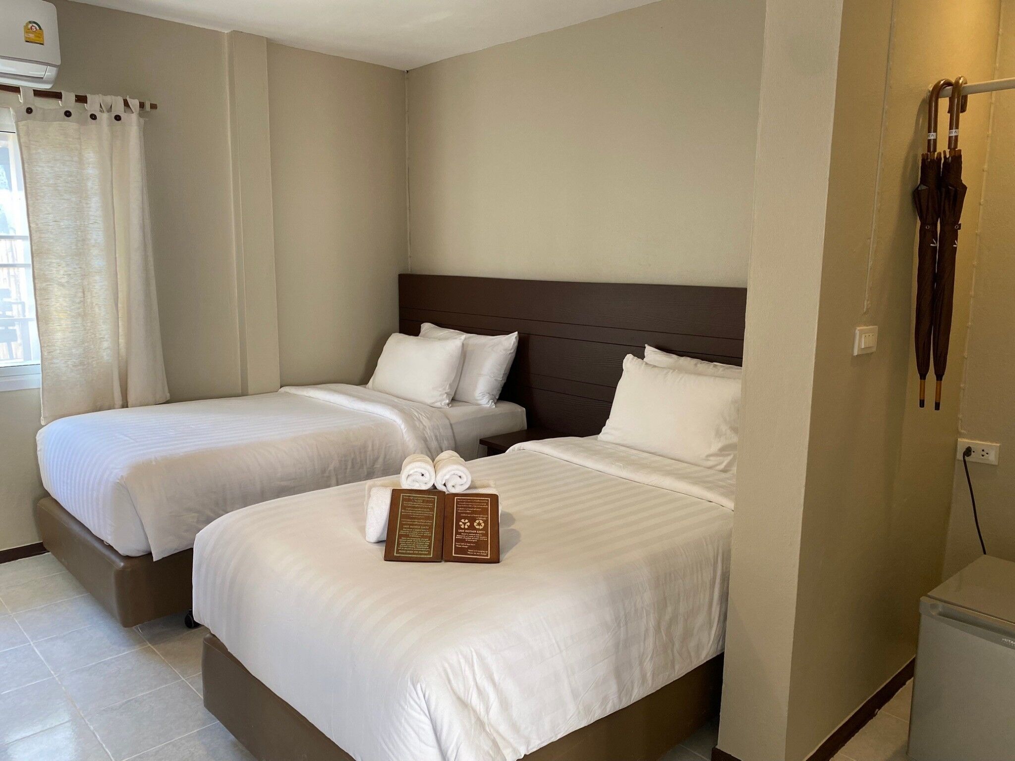 Bungalow Twin Garden view | Minibar, skrivebord, wi-fi (inkludert) og sengetøy