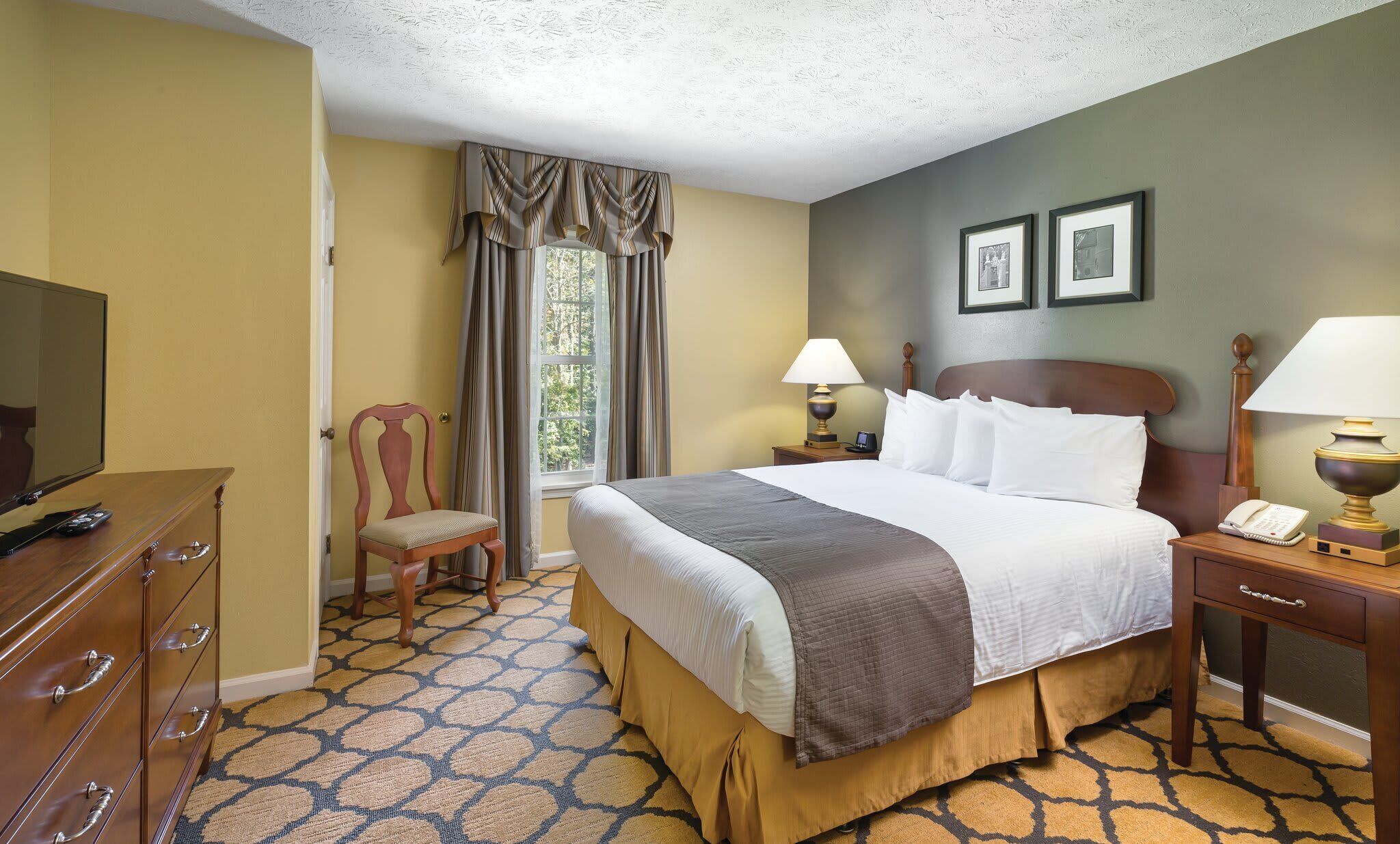 2 bedrooms, iron/ironing board, travel crib, WiFi