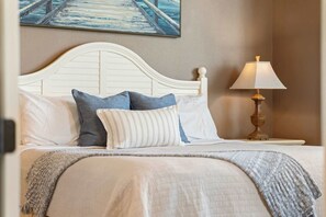 2 habitaciones, tabla de planchar con plancha, cuna de viaje y wifi