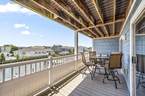 Outdoor dining - Waterfront Two Bedroom Condo with Great Amenities (Ocean City)