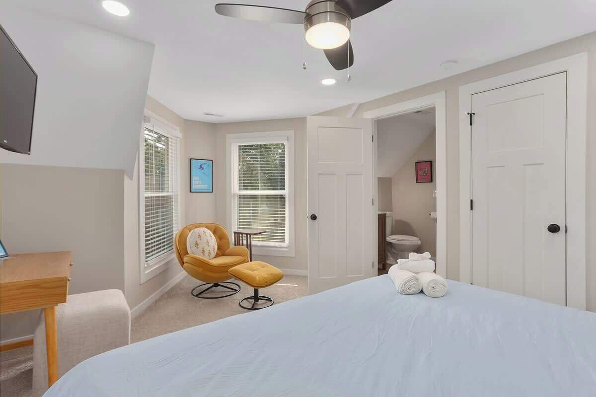 3 間睡房、熨斗/熨衫板、可攜式嬰兒床、Wi-Fi