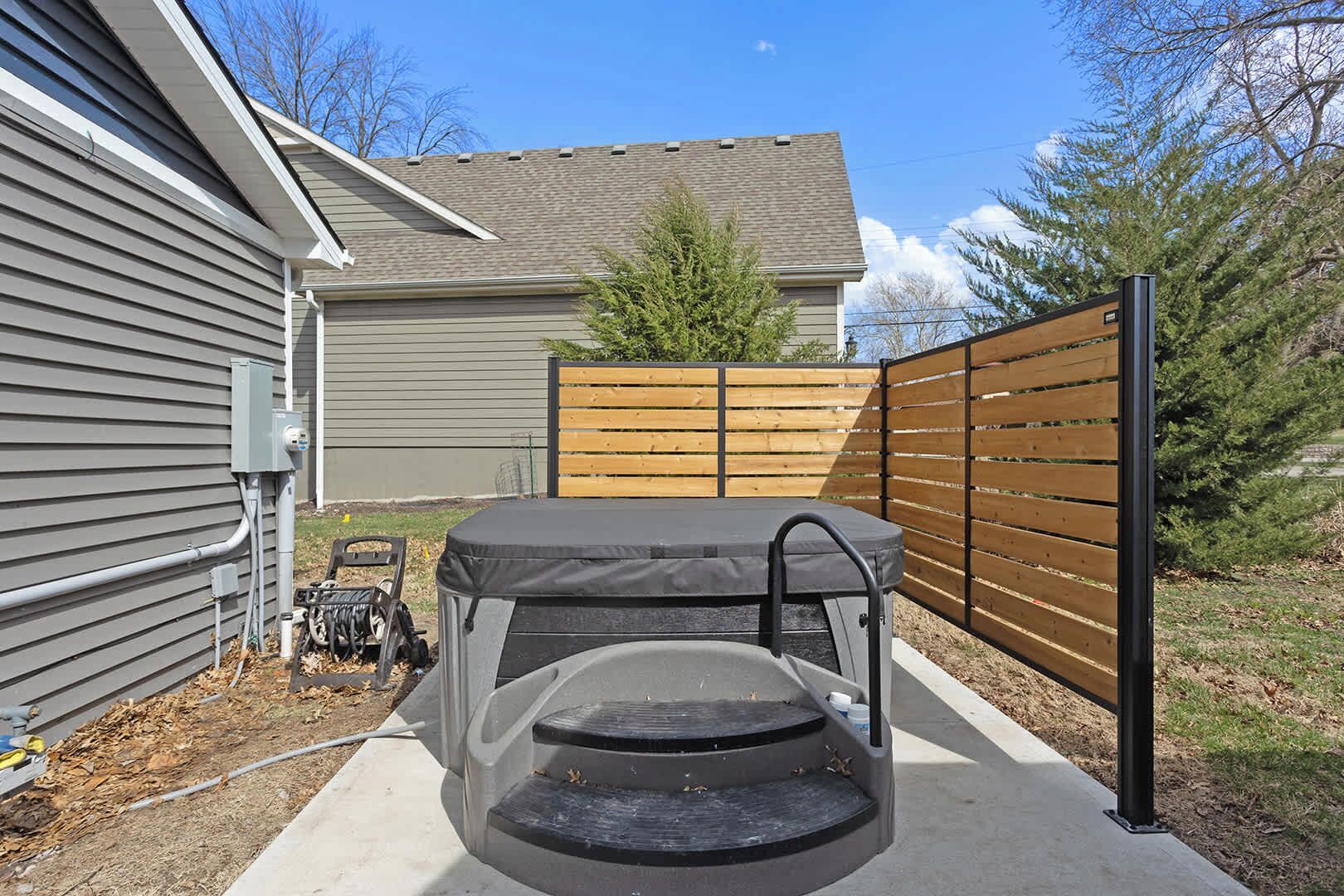 Baignoire à remous extérieure