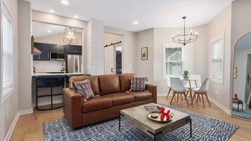 Televisión, chimenea