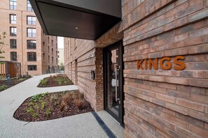 Exterior detail - The Hudson 1 bed sleeps 2 York central (York)