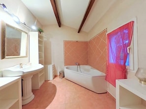 Shower, hair dryer, bidet - Casa-Amanda pinede piscine privée calme absolu (Mimet)